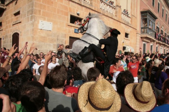 Caballero y caballo